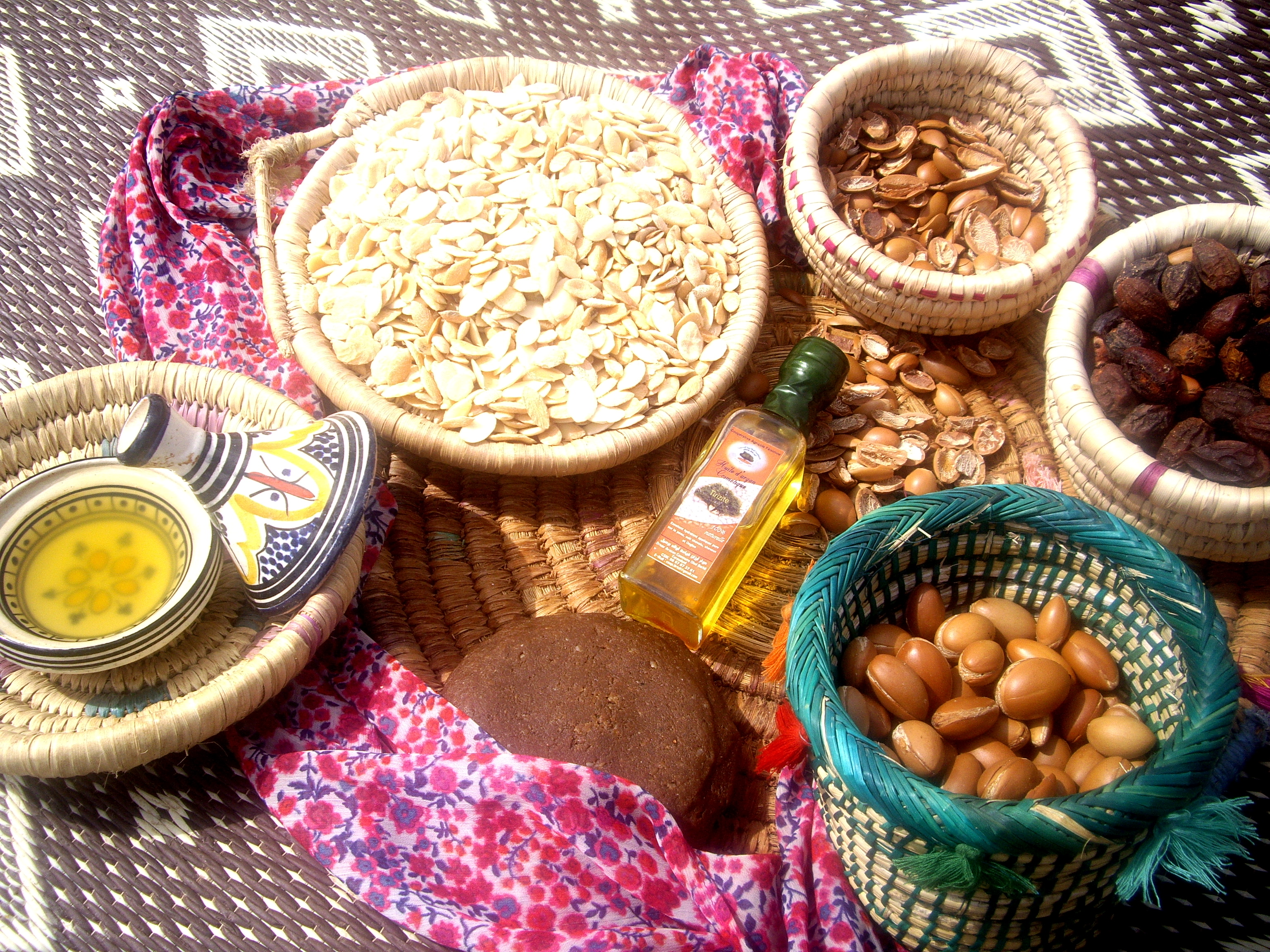 From nuts, kernels to Argan oil. At women cooperative in Arazane
